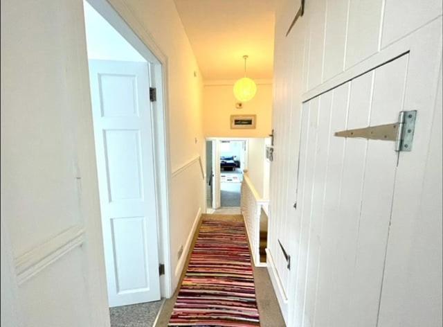 *Family Home In Mumbles. Close To The Beach* Εξωτερικό φωτογραφία